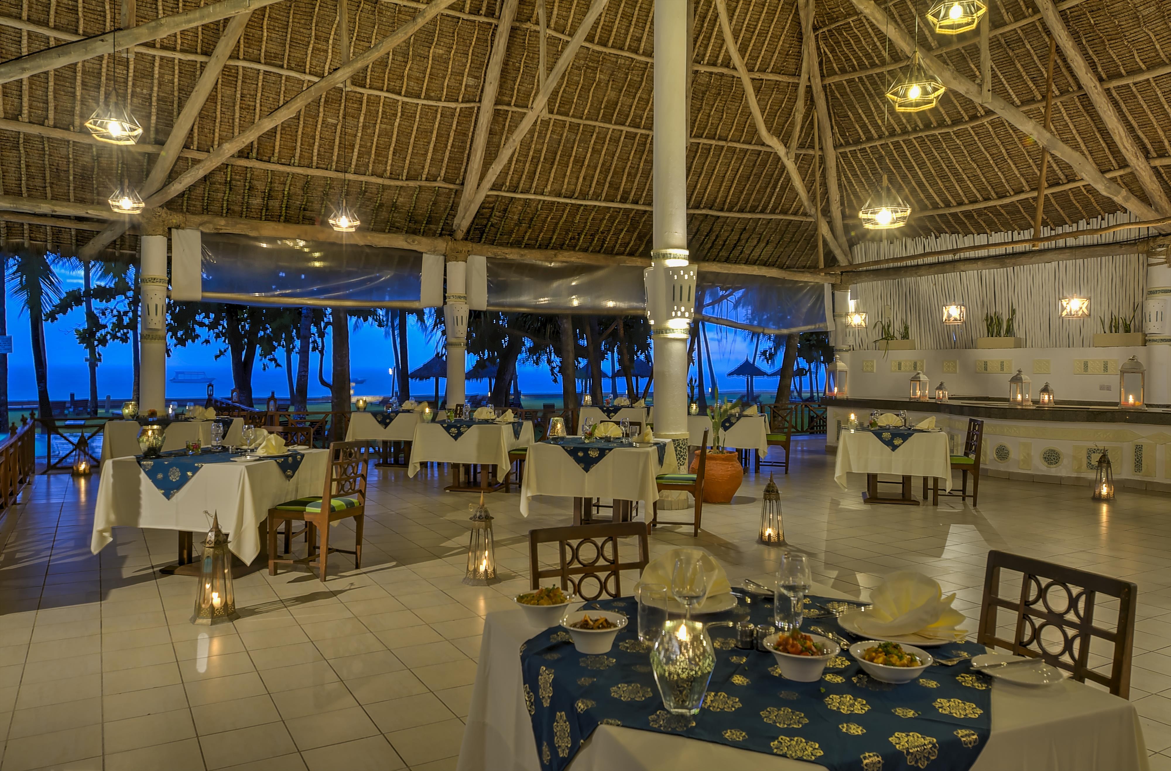 2 dny Safari Tsavo East + pobyt u moře v Neptune Village