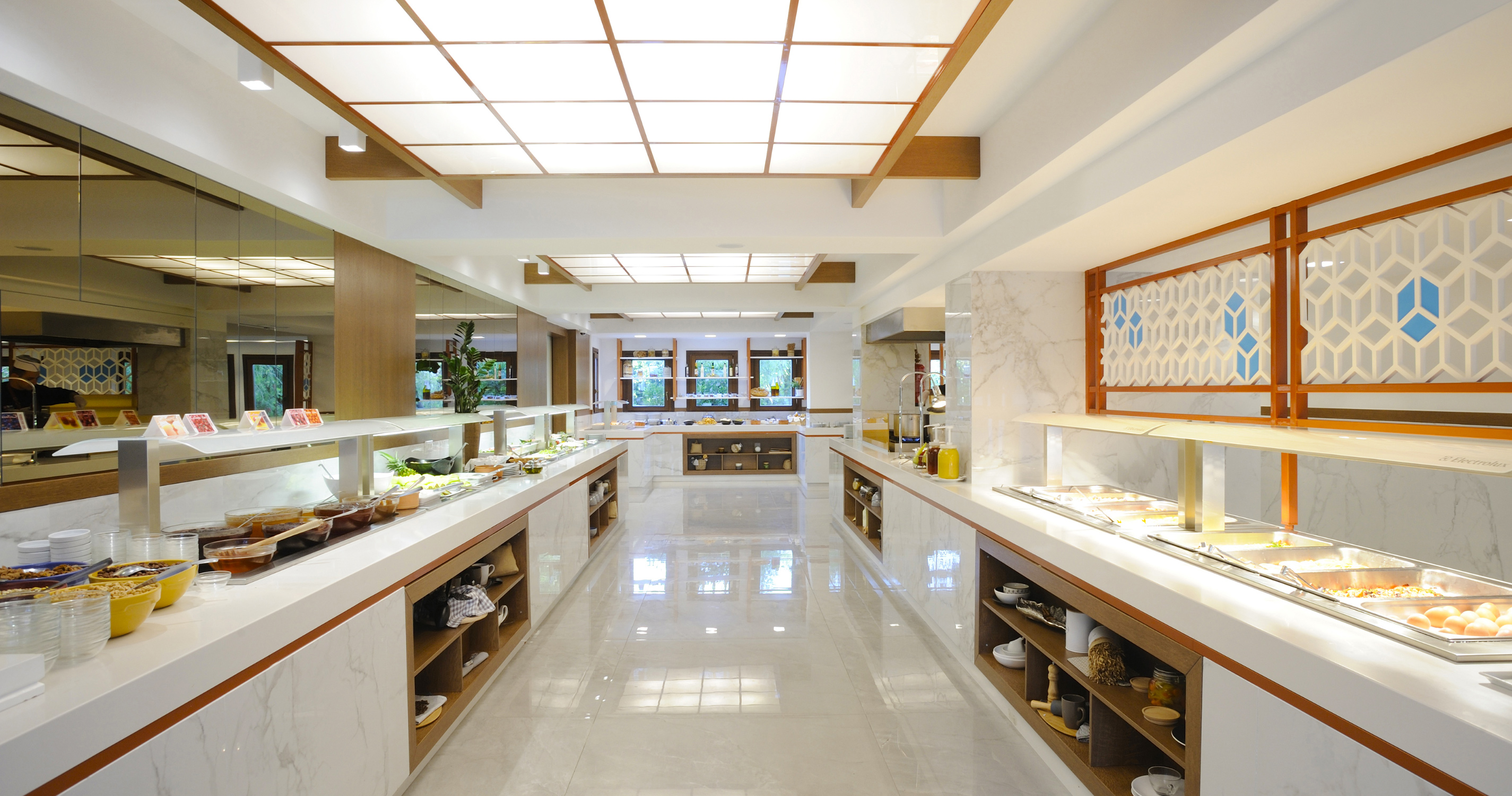 Hotel Atrium Ambiance