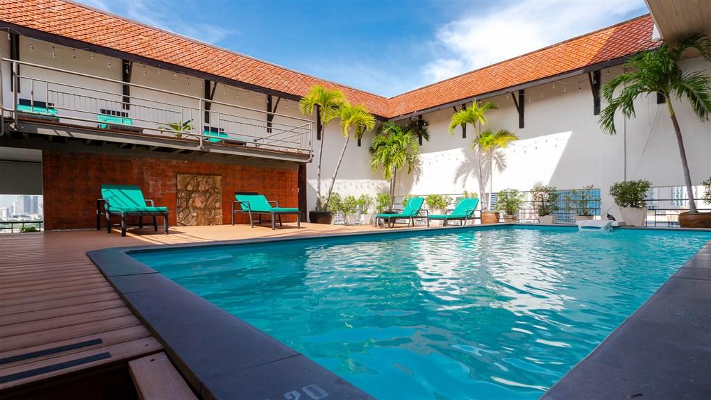 Pinnacle Lumpinee Park