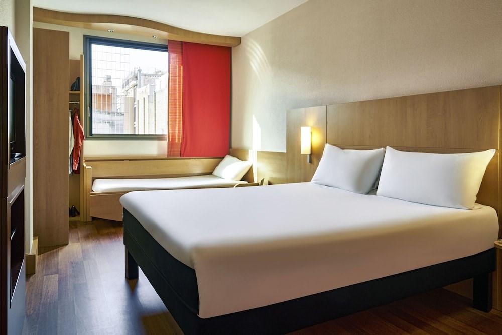 Ibis Barcelona Centro Sagrada Familia