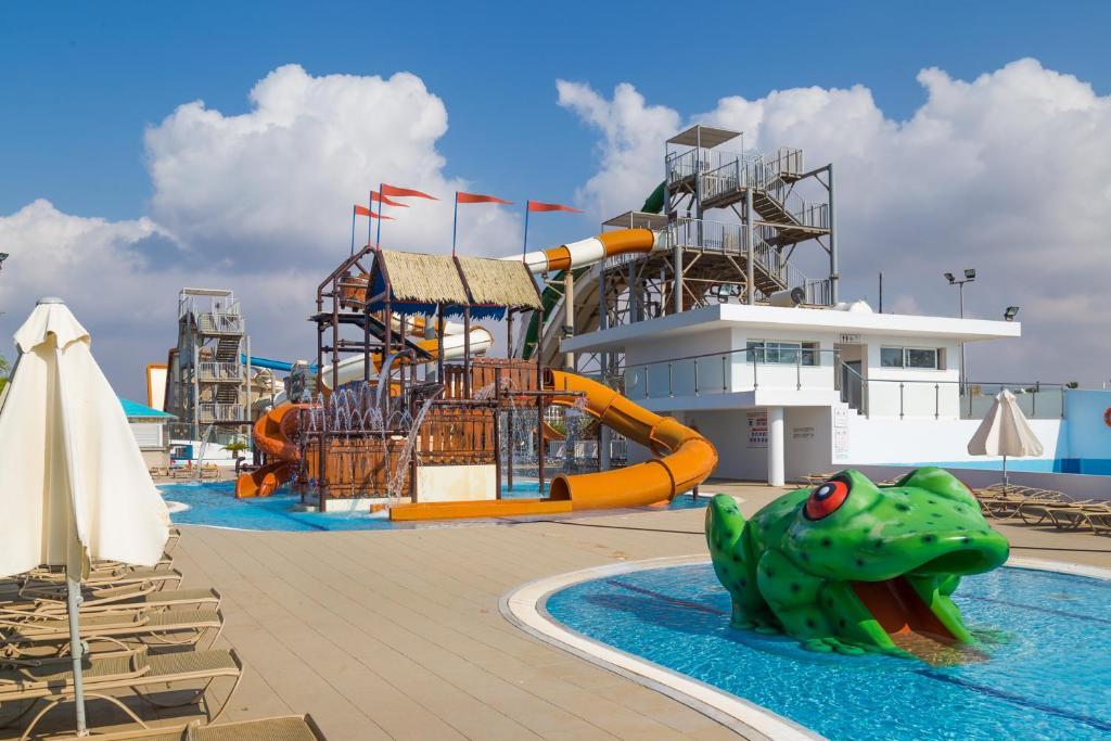 Atlantica Panthea Resort