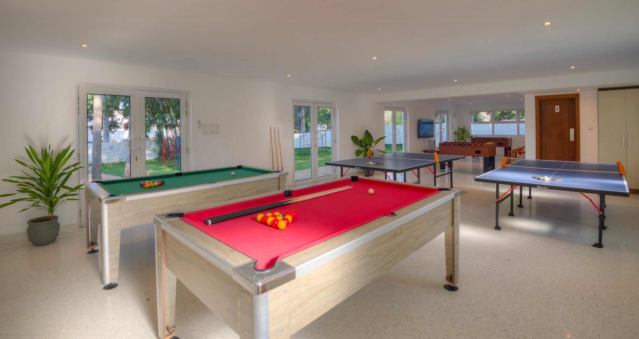 Diamonds Leisure Beach