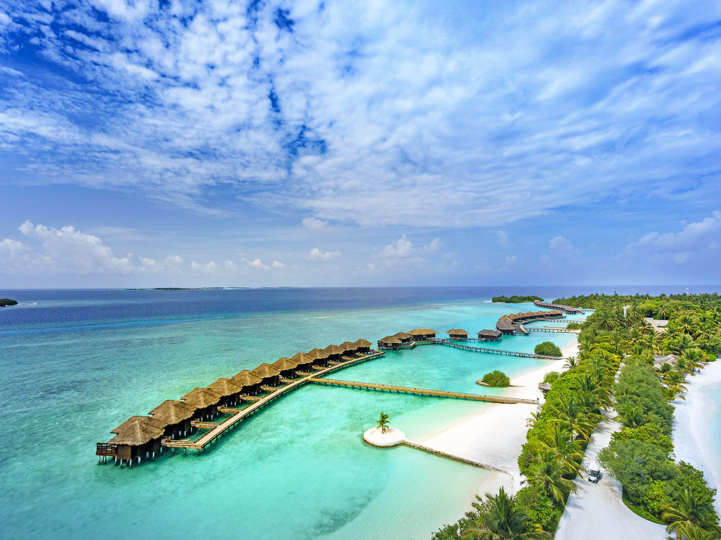 Sheraton Maldives Full Moon Resort & Spa – fotka 6