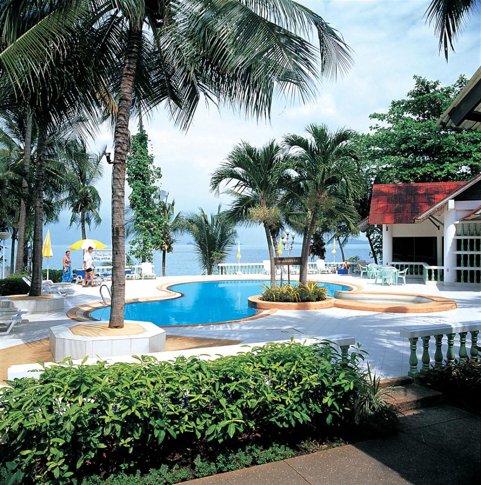 Samui Palm Beach Resort (SHA Extra+)