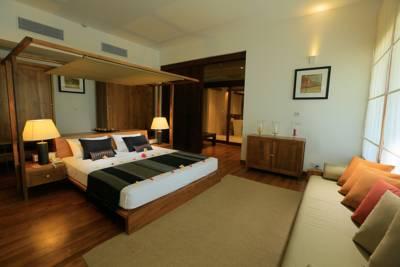 Pandanus Beach Resort & Spa