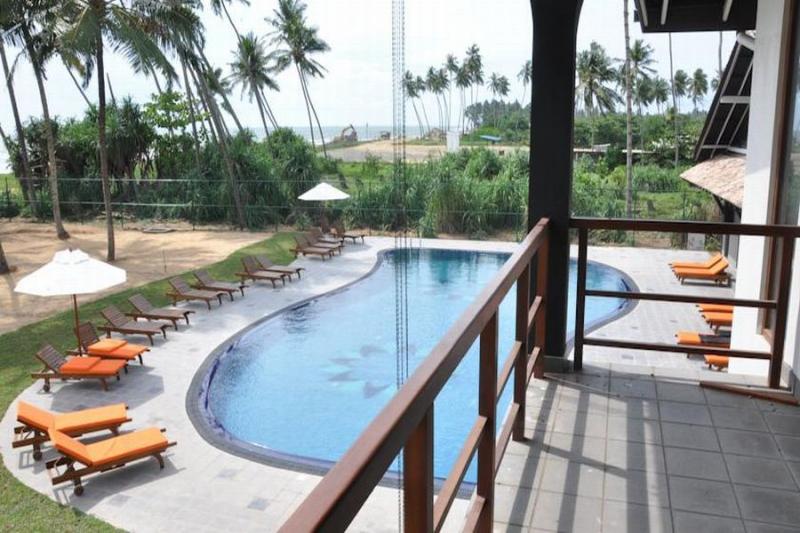 Kamili Beach villa