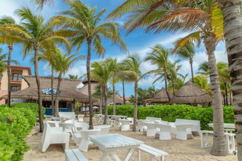 Sandos Playacar Beach Resort