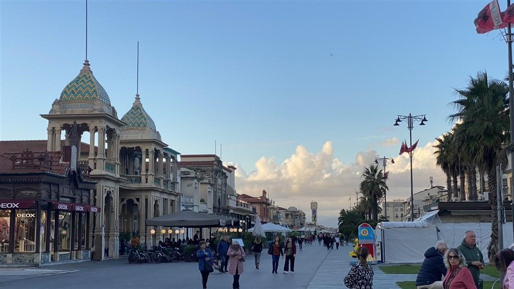 Toskánsko a Cinque Terre - letecky