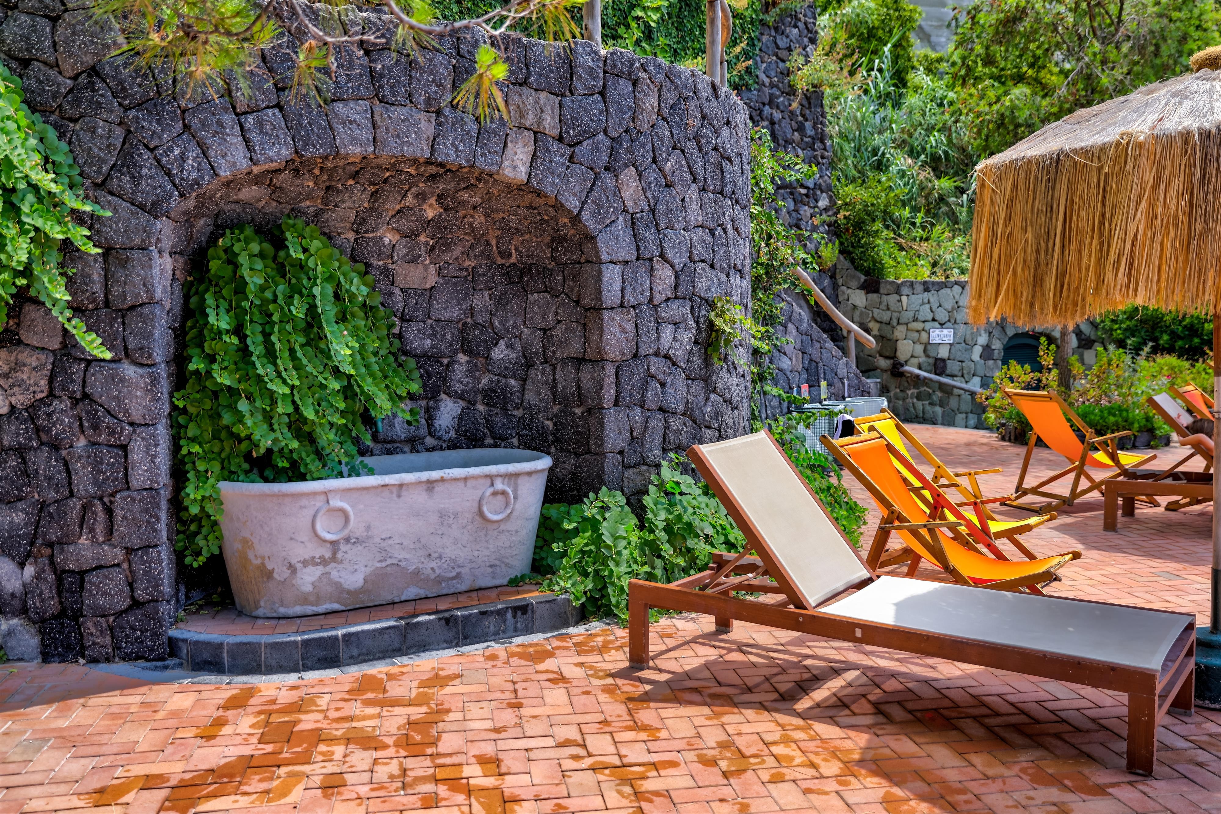 Termální ostrov Ischia s výlety v seniorském rytmu