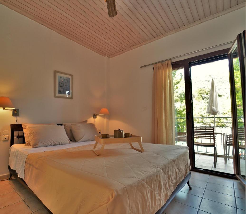 Bella Vista Apartments