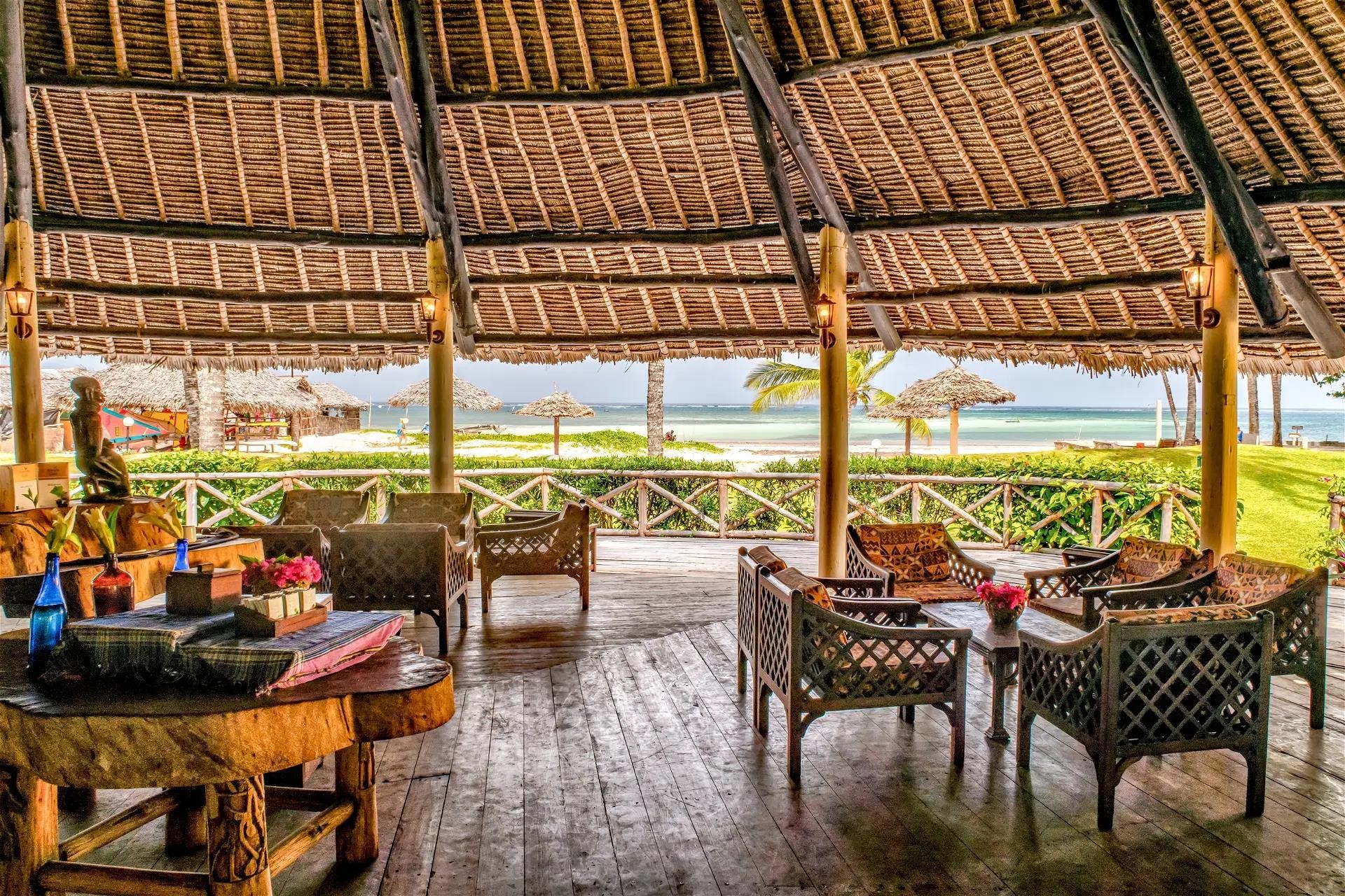 2 Dny Safari Tsavo East + Neptune Paradise