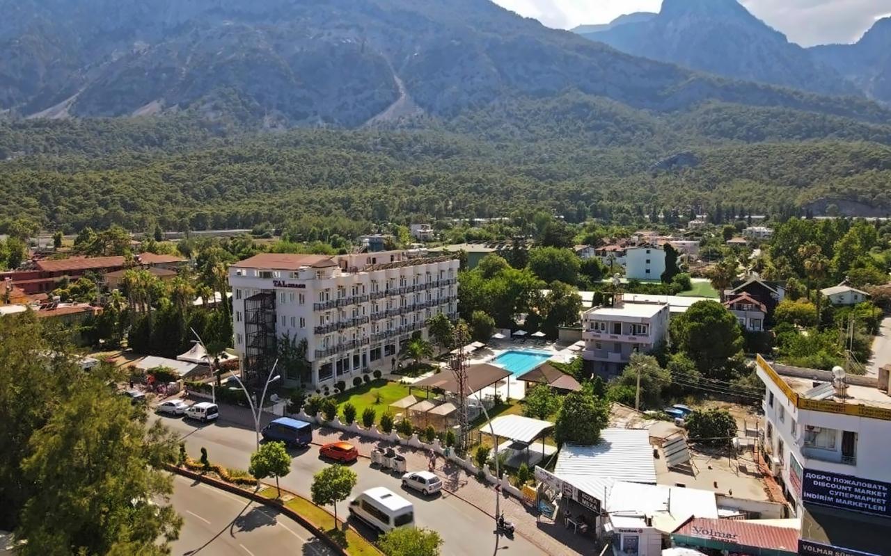 Tal Beach