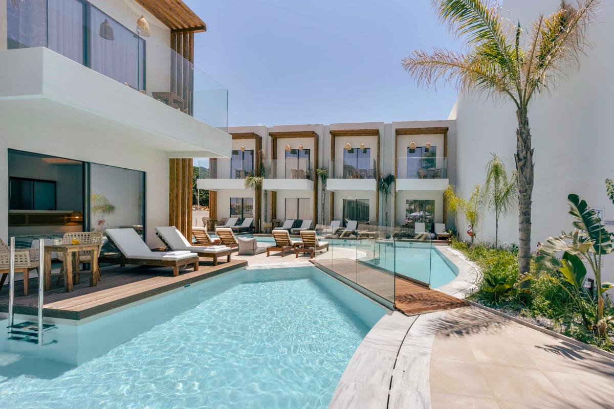 Galazio Apartments & Suites