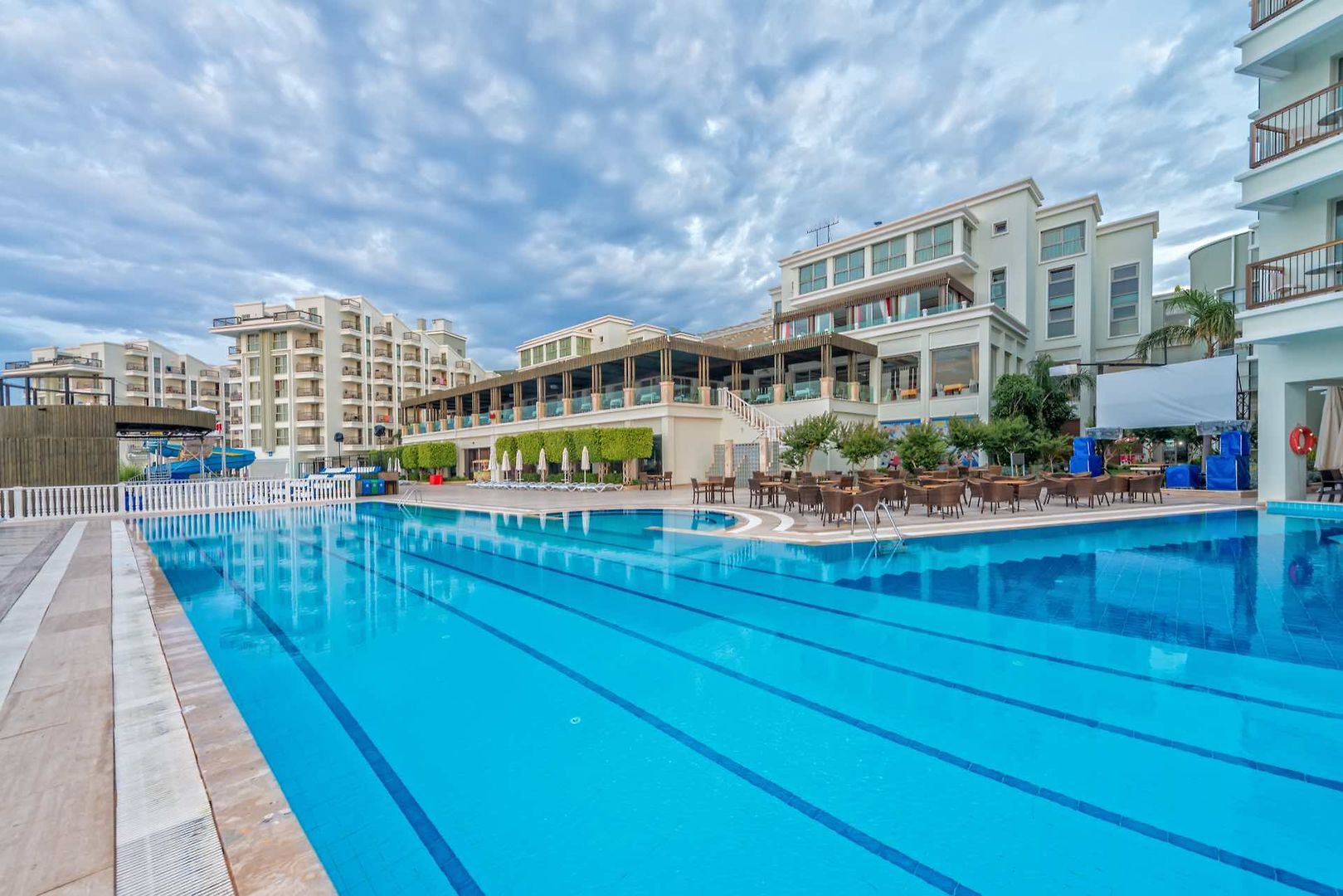 Royal Atlantis Spa & Resort
