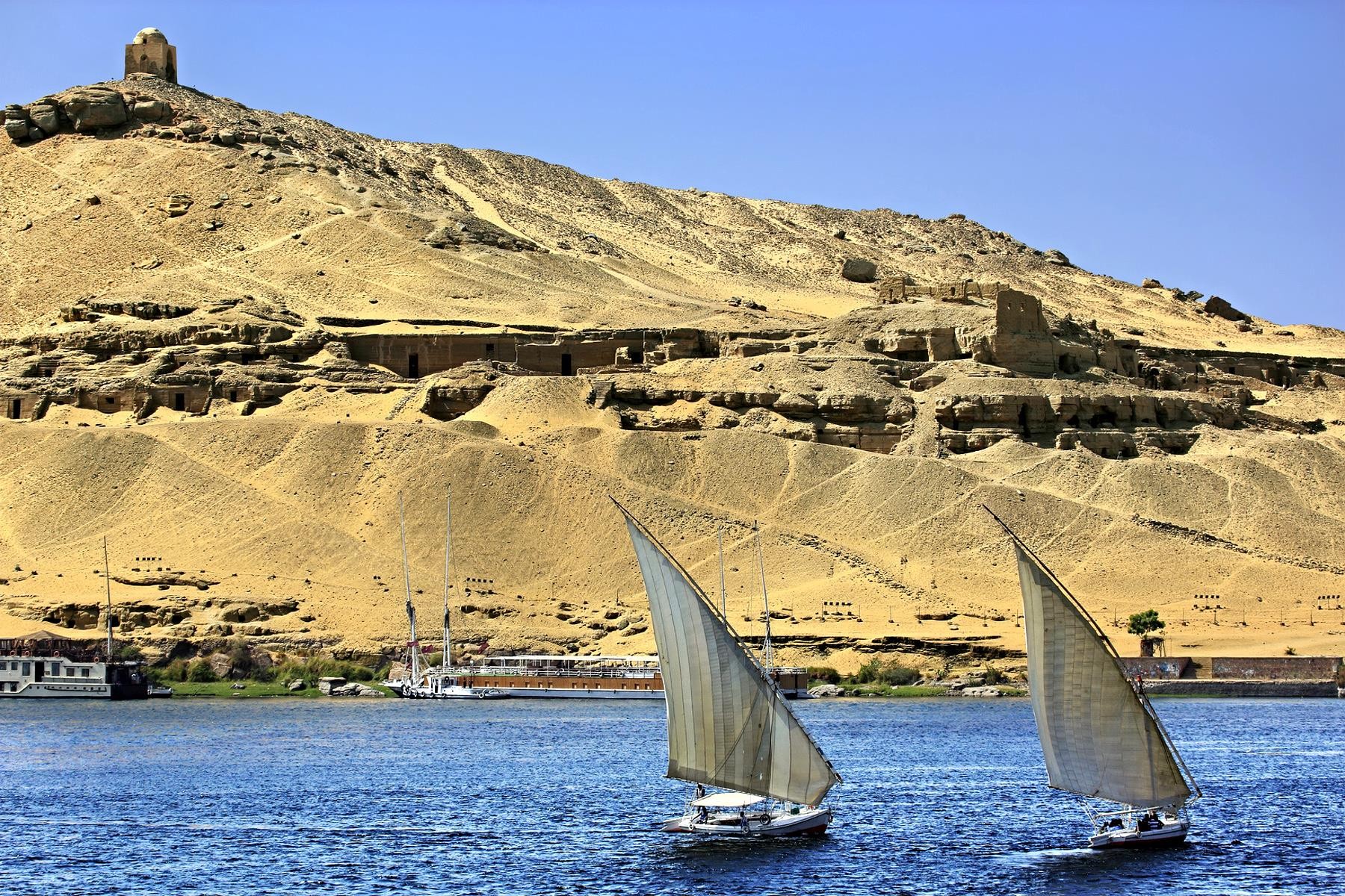 Faraon 4 12 dní - To nejlepší z Egypta s plavbou po Nilu, návštěvou pyramid i pobytem u moře