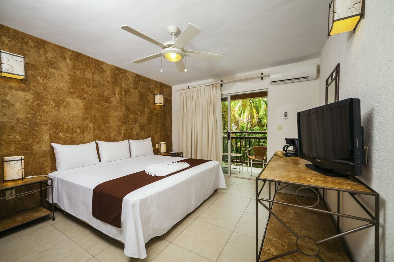 Tukan Hotel Playa del Carmen