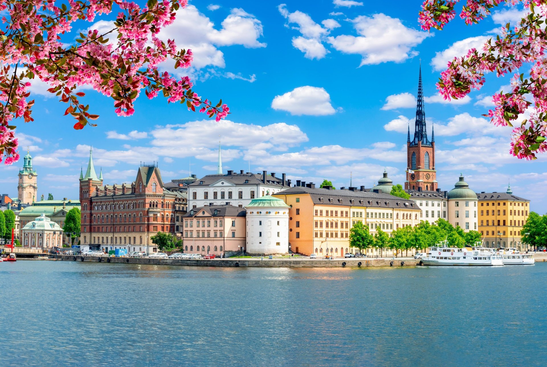 Stockholm a Helsinky s plavbou po Baltu