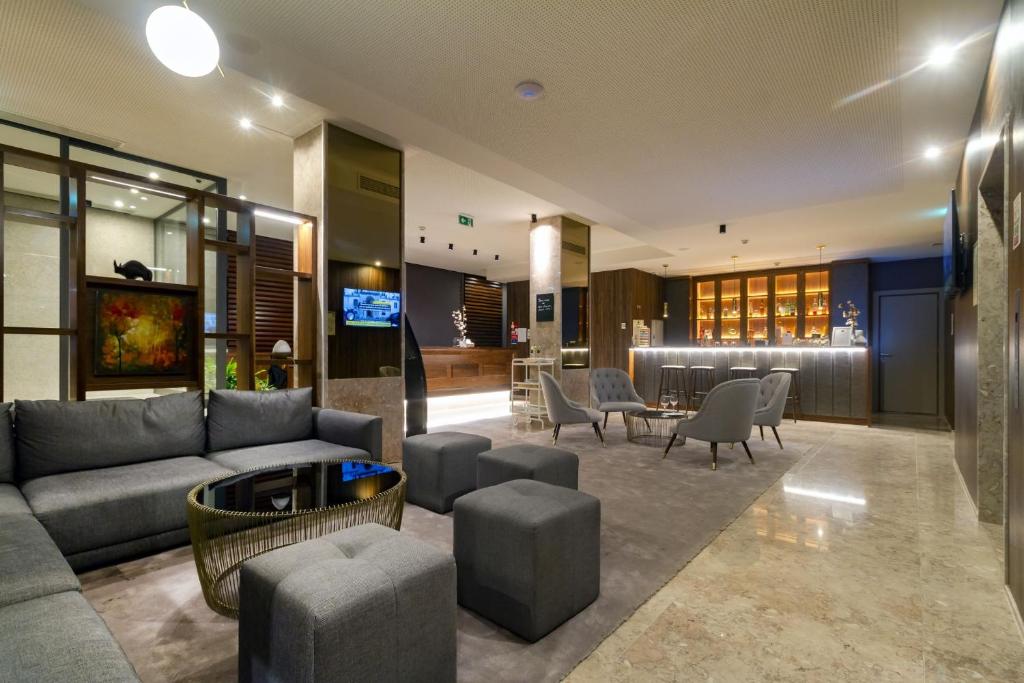 OCA ORIENTAL PORTO – fotka 3