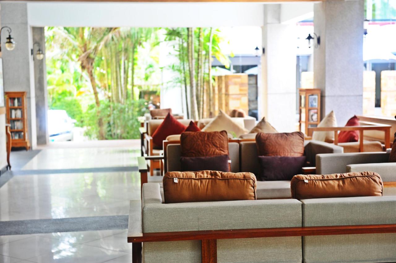 Kombinace - Lanta Sand Resort ****, Ko Lanta - pláž Long, Kata Palm Resort & Spa ****, Phuket - pláž