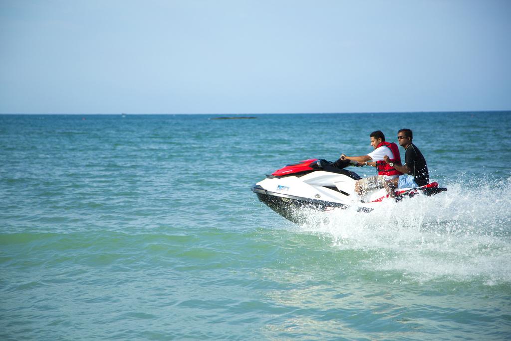 Maalu Maalu Resort & Spa