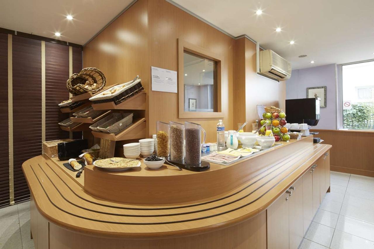 Hotel Campanile Montparnasse 3*, Paříž - letecky