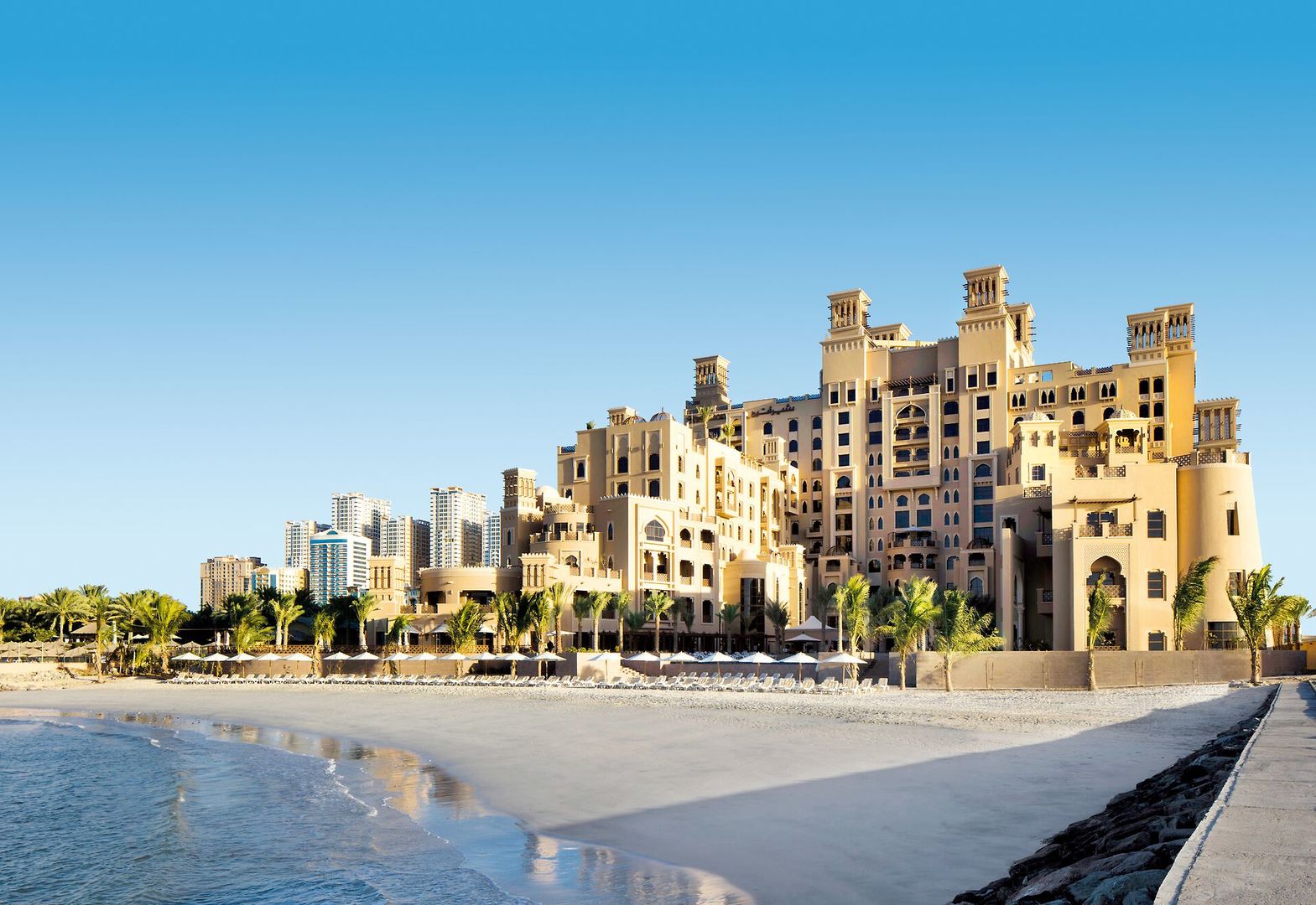 Sheraton Sharjah Beach Resort & Spa – fotka 1
