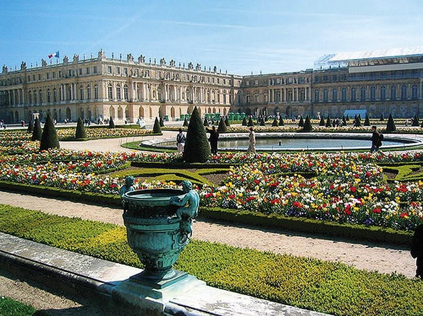 Paříž a Versailles letecky