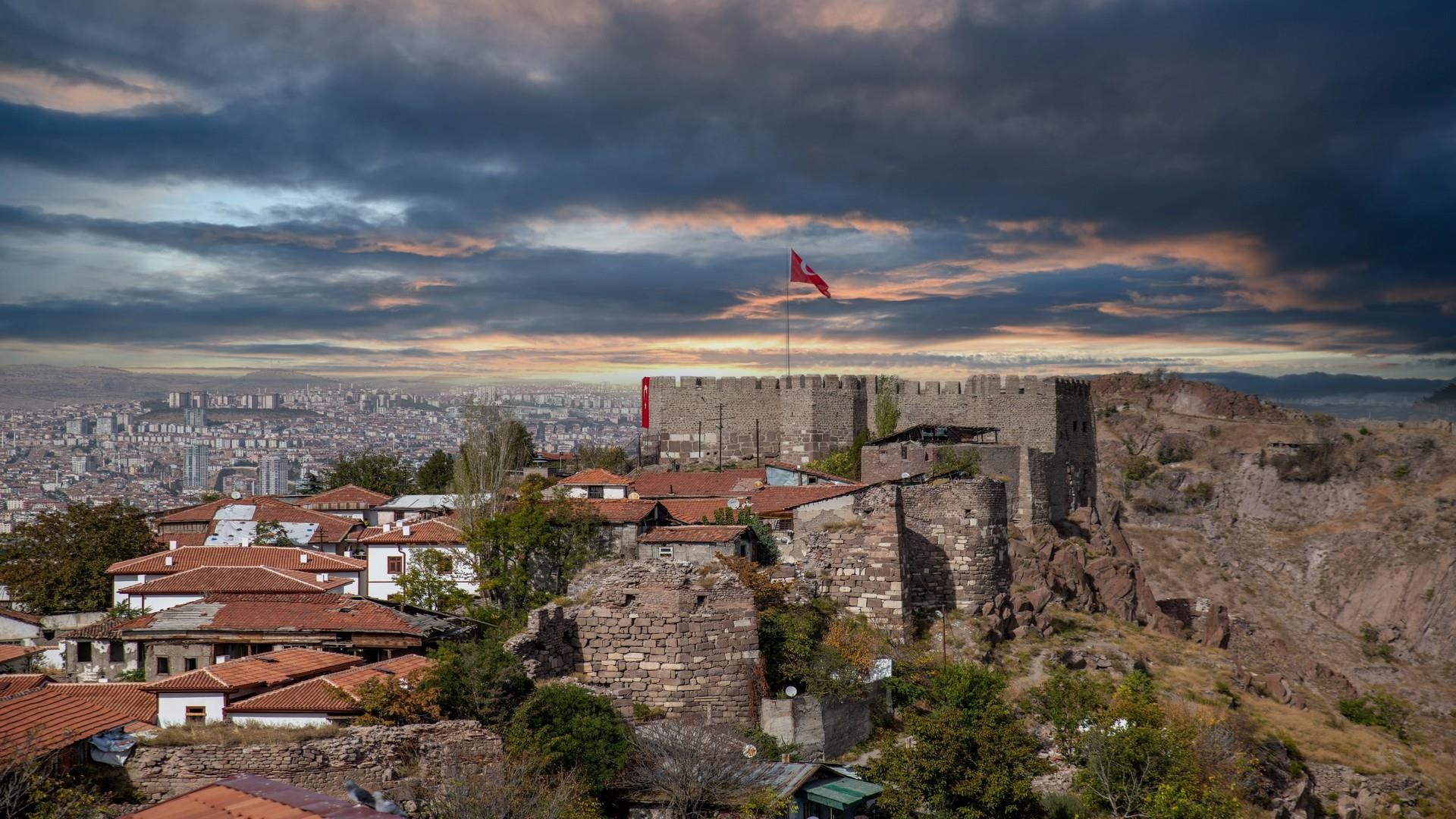 Turecké poklady - od sultánů ke skalním městům