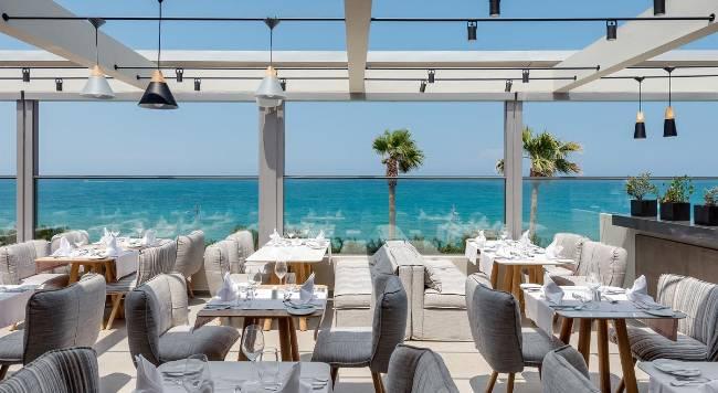 Obrázek hotelu Ikones Seafront Luxury Suites