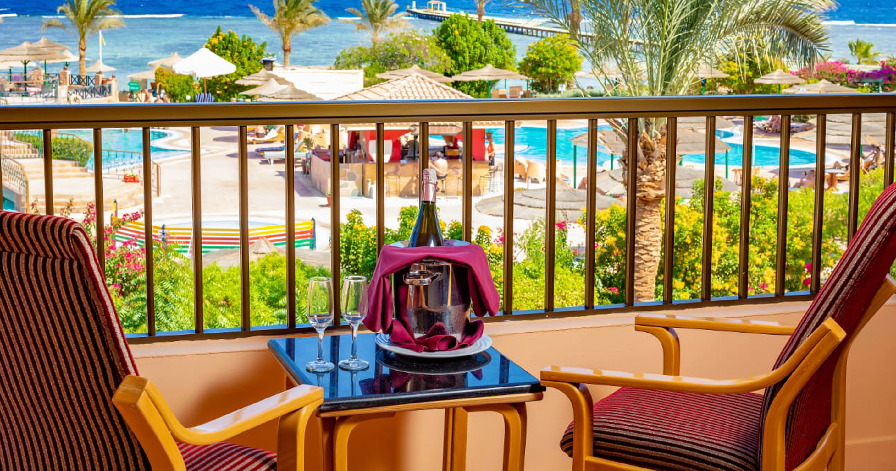Hotel Flamenco Beach & Resort
