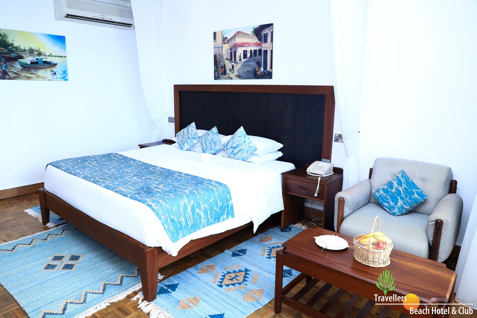 Travellers Beach Hotel & Club
