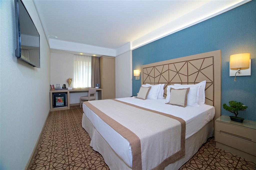 Ramada By Wyndham Istanbul Taksim