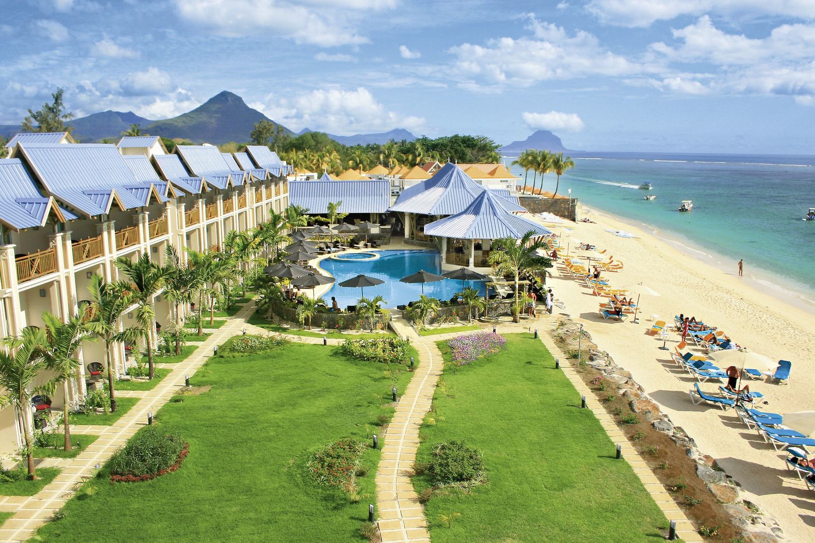 Hotel Pearle Beach Resort
