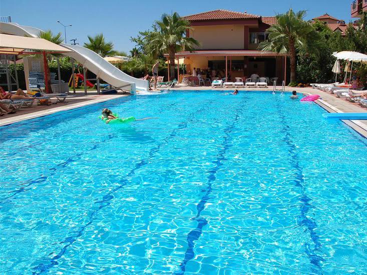 Arsi Enfi City Beach