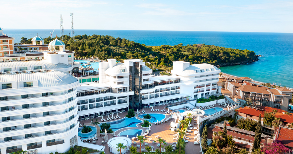 Laguna Beach Alya Resort & Spa