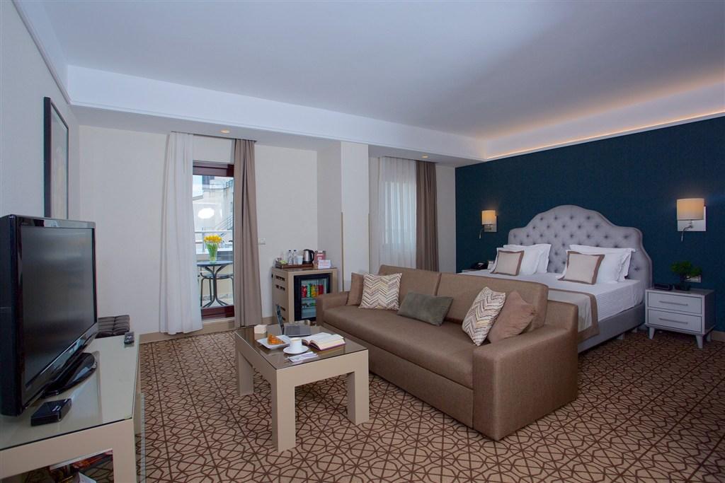 Ramada By Wyndham Istanbul Taksim