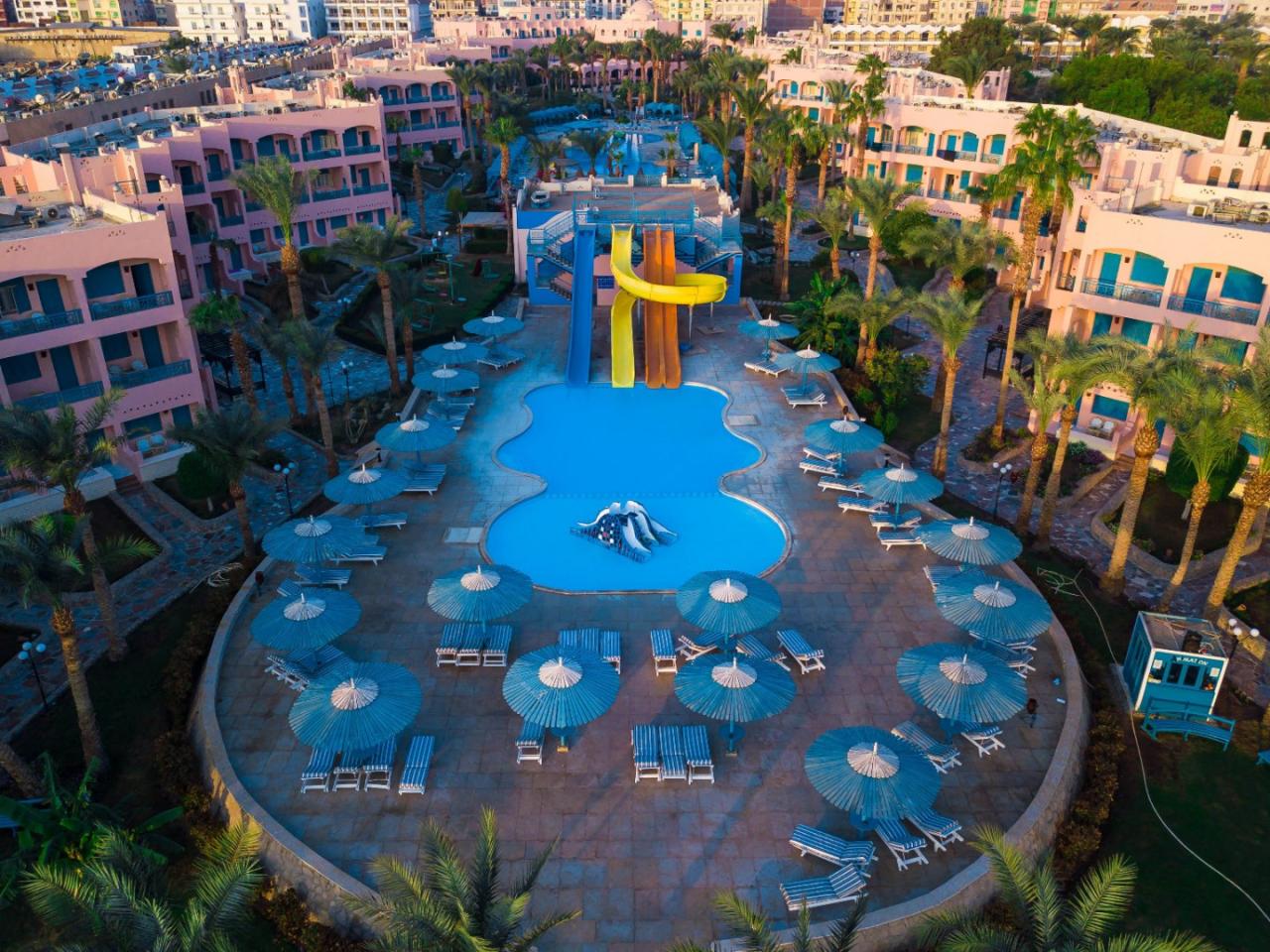 Le Pacha Resort