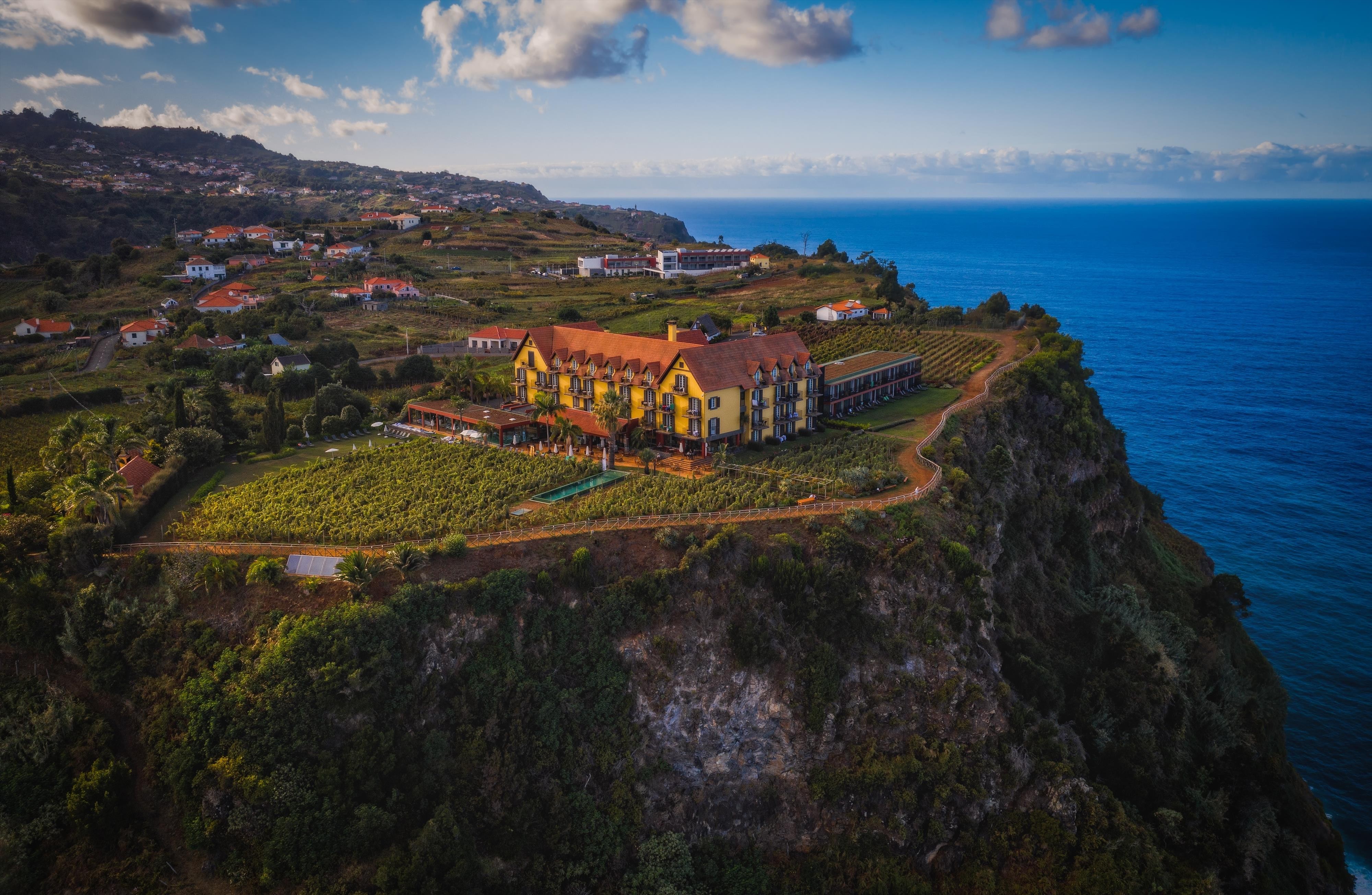 Madeira ve víru Karnevalu