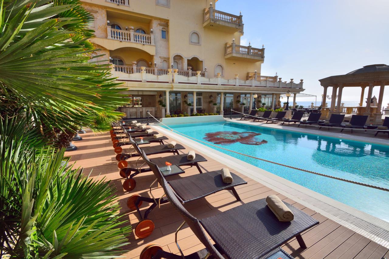 Hellenia Hotel
