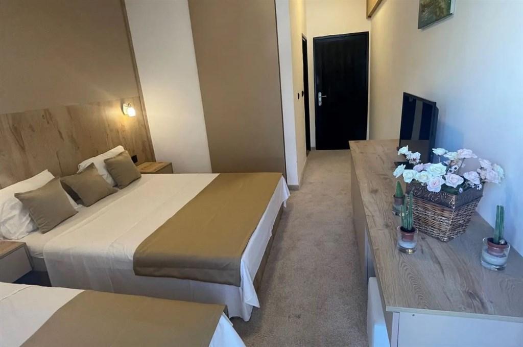 Hotel El Mar Club