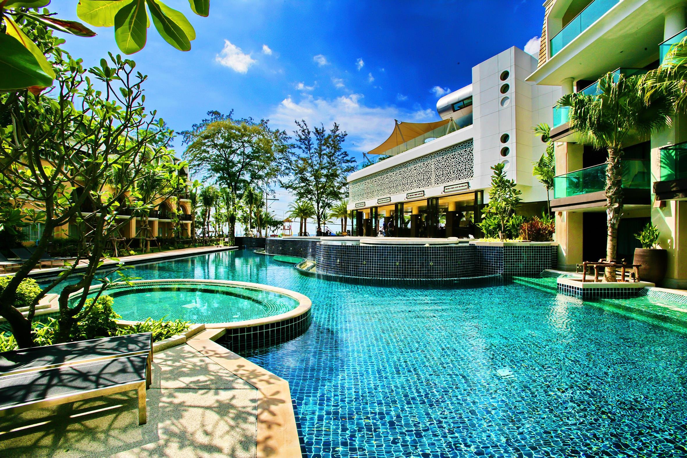 Phuket Graceland Resort & Spa