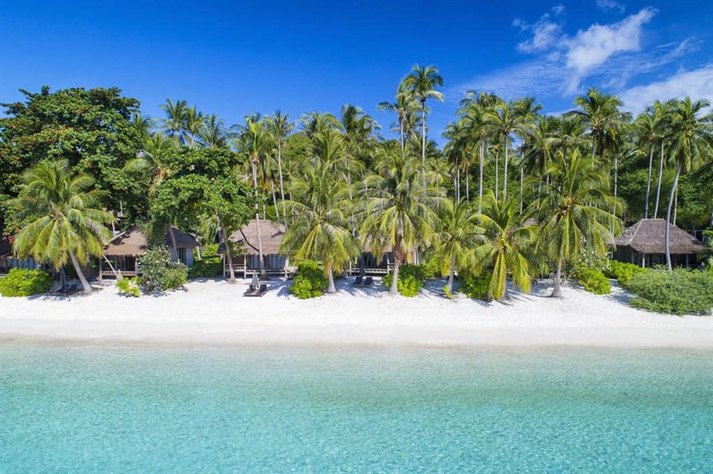 Beach Club by Haad Tien