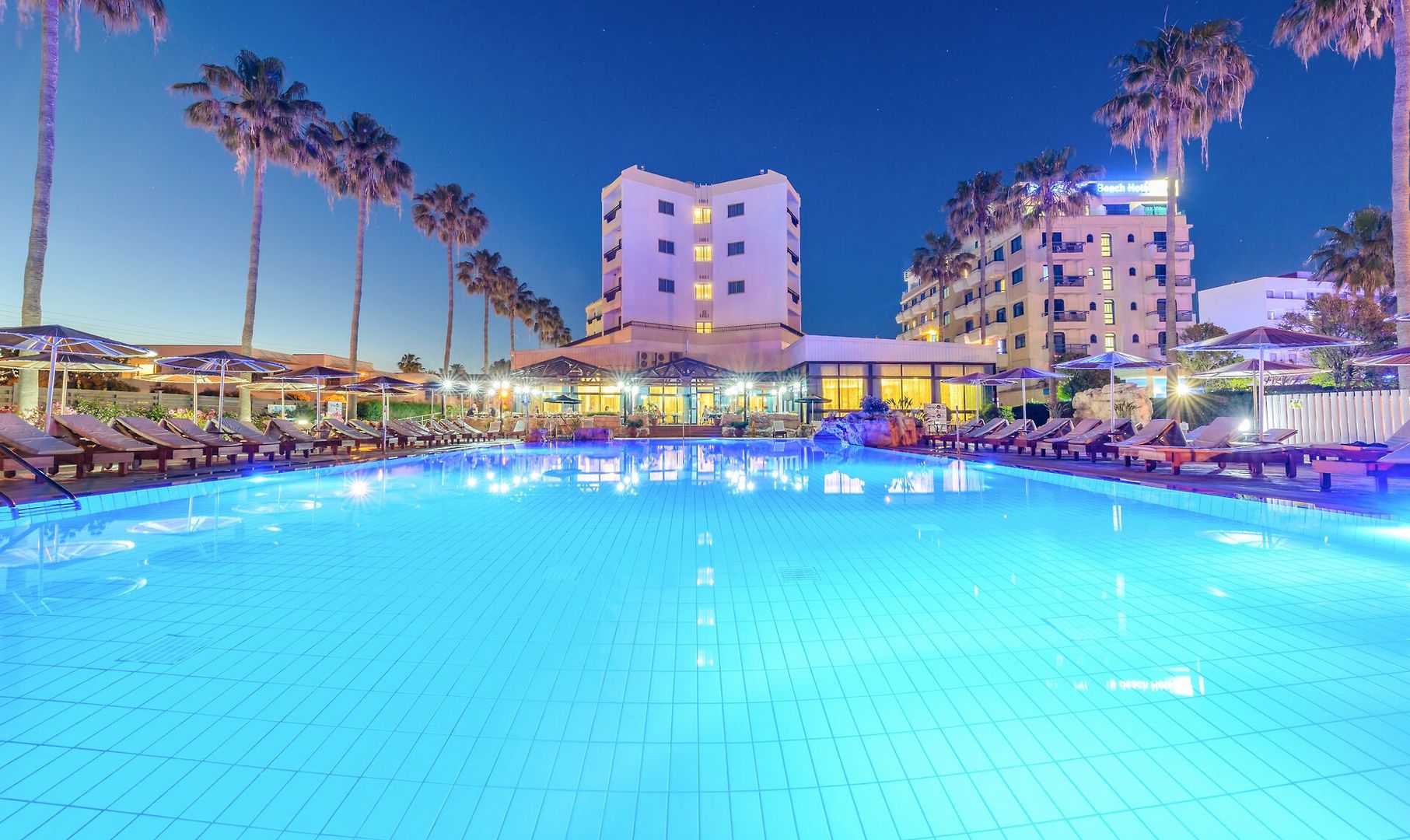 Hotel Pavlo Napa Beach