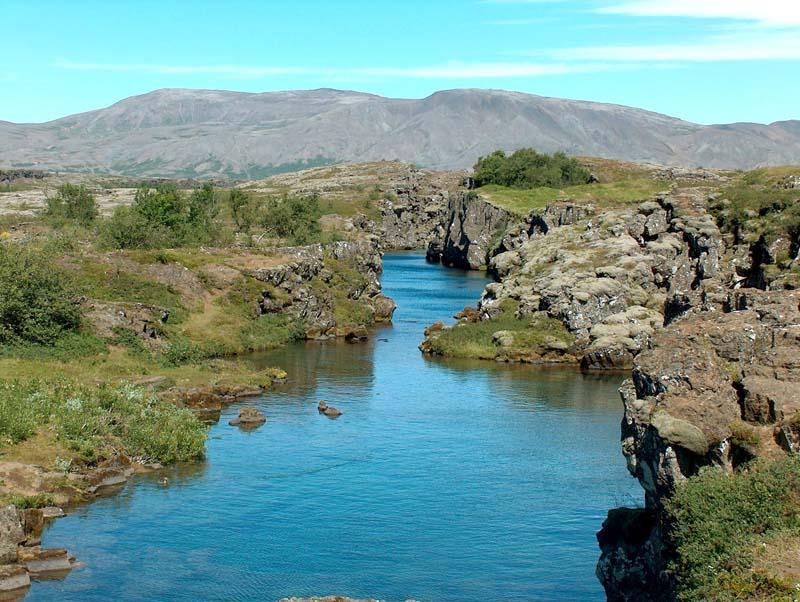 Island letecky (fly and drive)