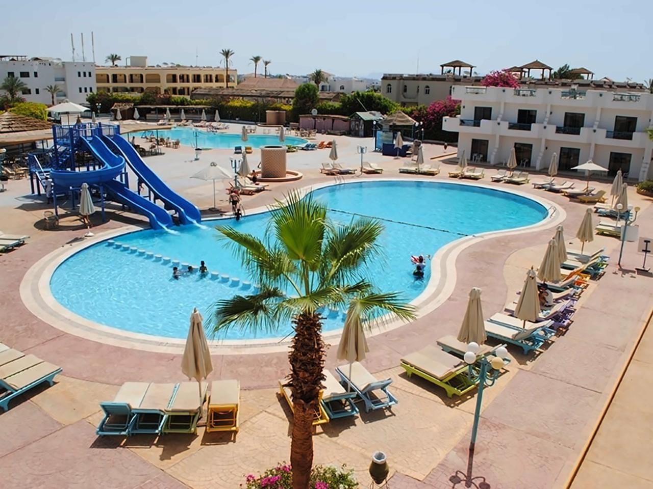Sharm Cliff