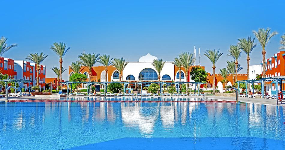 Sunrise Select Garden Beach Resort & Spa