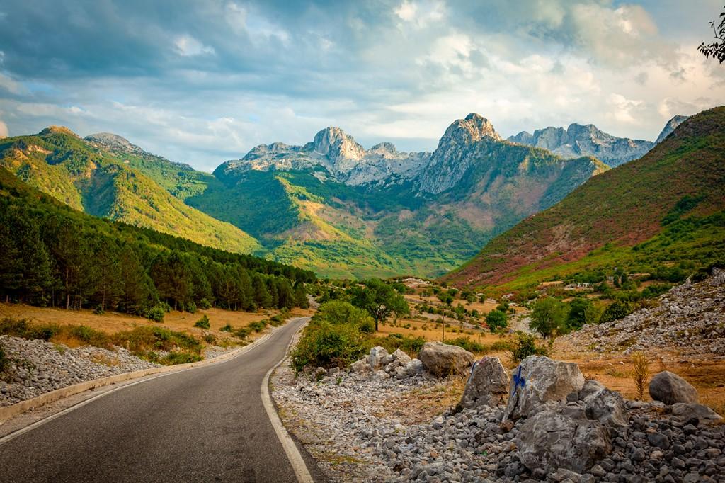 Albánská špička - turistika, která bere dech, odlet z Prahy