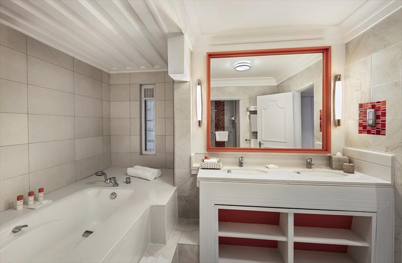 Hotel Ambre - A Sun Resort
