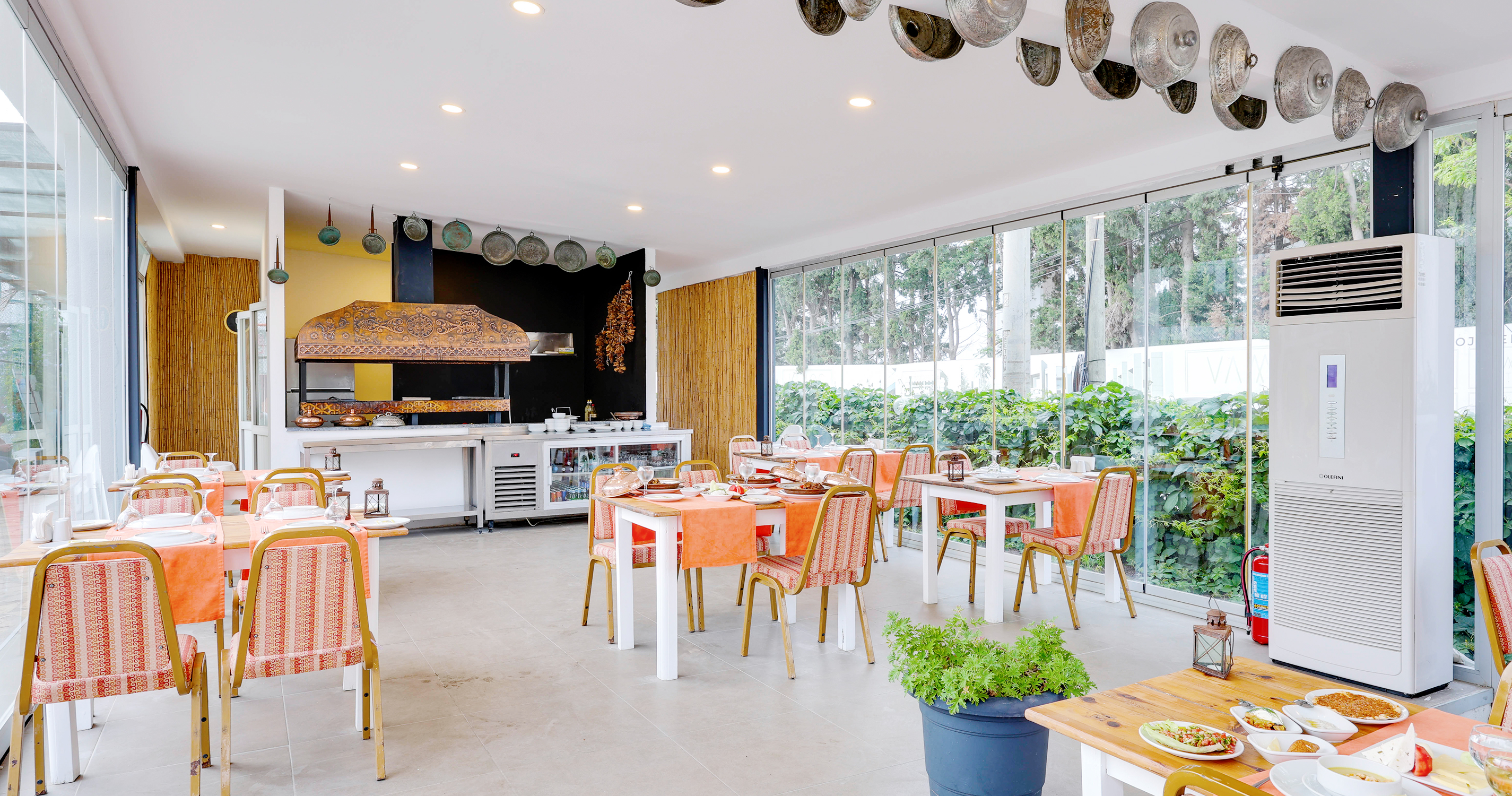 Hotel Charm Beach