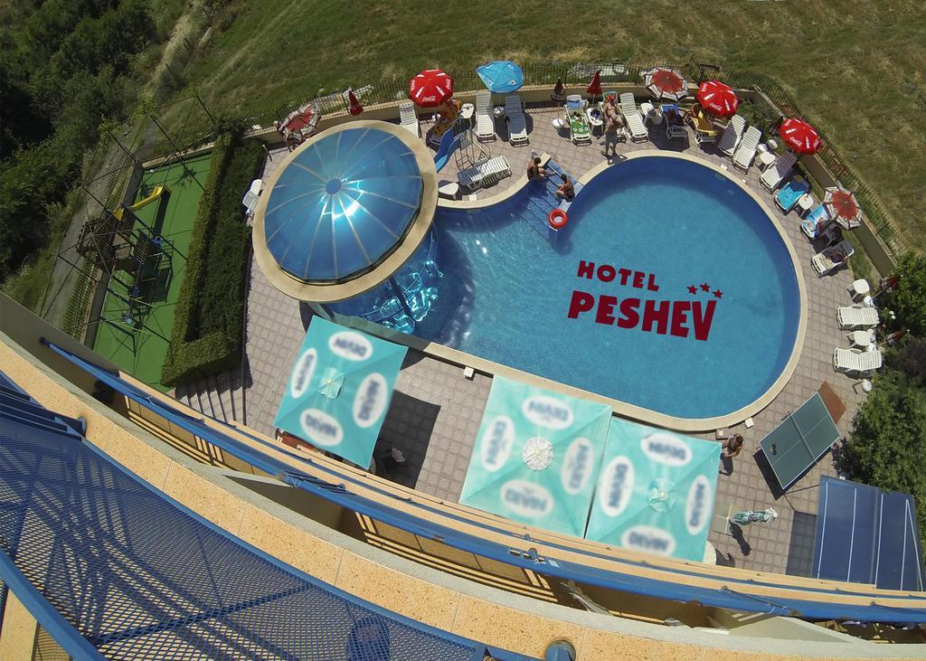 Peshev – fotka 8